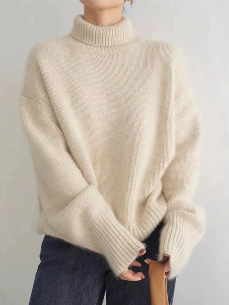 Sydney Women's Oversized Turtleneck Sweater in Cashmere – Soft, Warm & Elegant