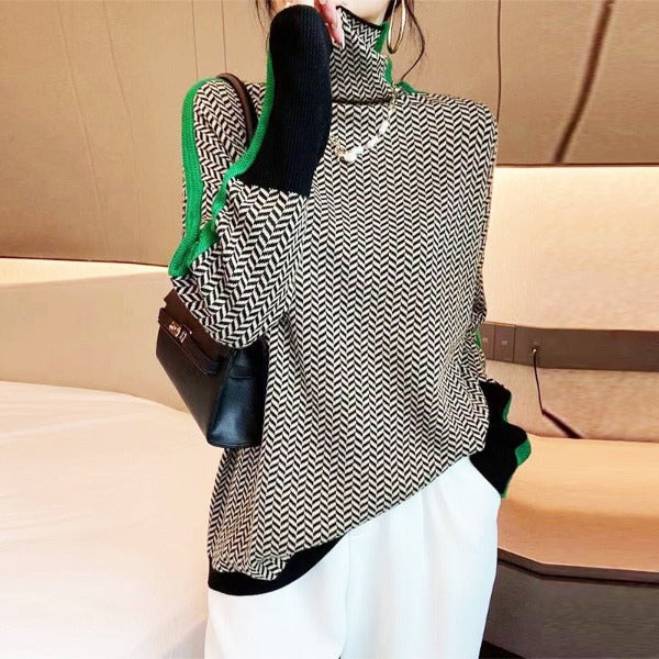 Marieke | Turtleneck with striking contrasting stripes