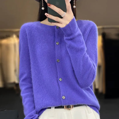 Angelica – Soft Button-Up Cardigan