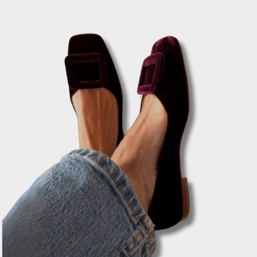 Noe™ | Suede Loafers with Design