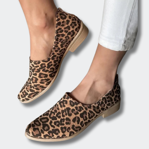Fabienne™ | Closed Leopard Loafers
