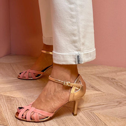 Corinne™ | Elegant Luxurious Golden Pumps